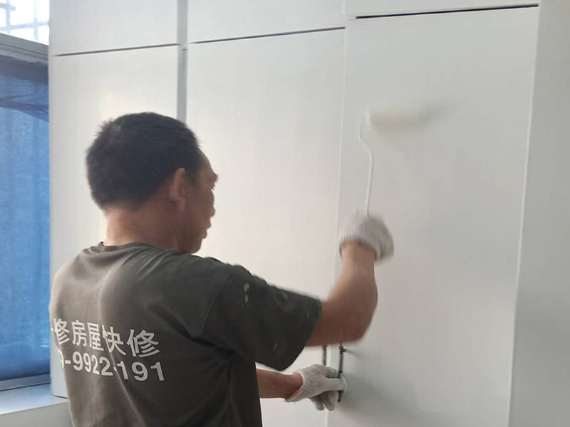 汕尾泥瓦工師傅_汕尾泥瓦工在哪里找活_汕尾泥瓦工多少錢(qián)一天